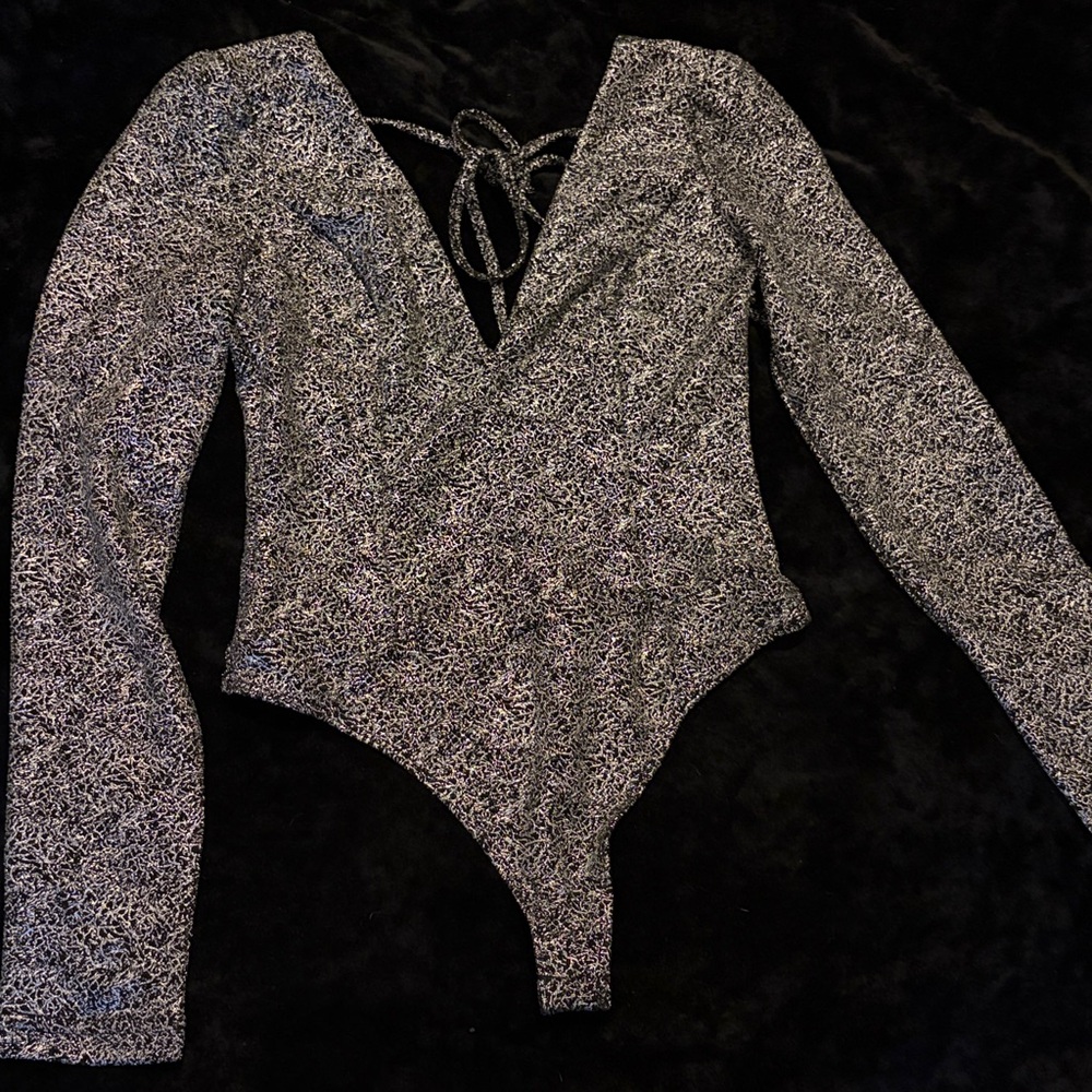 12th Tribe Dana Silver Bodysuit NWOT - Picture 8 of 9